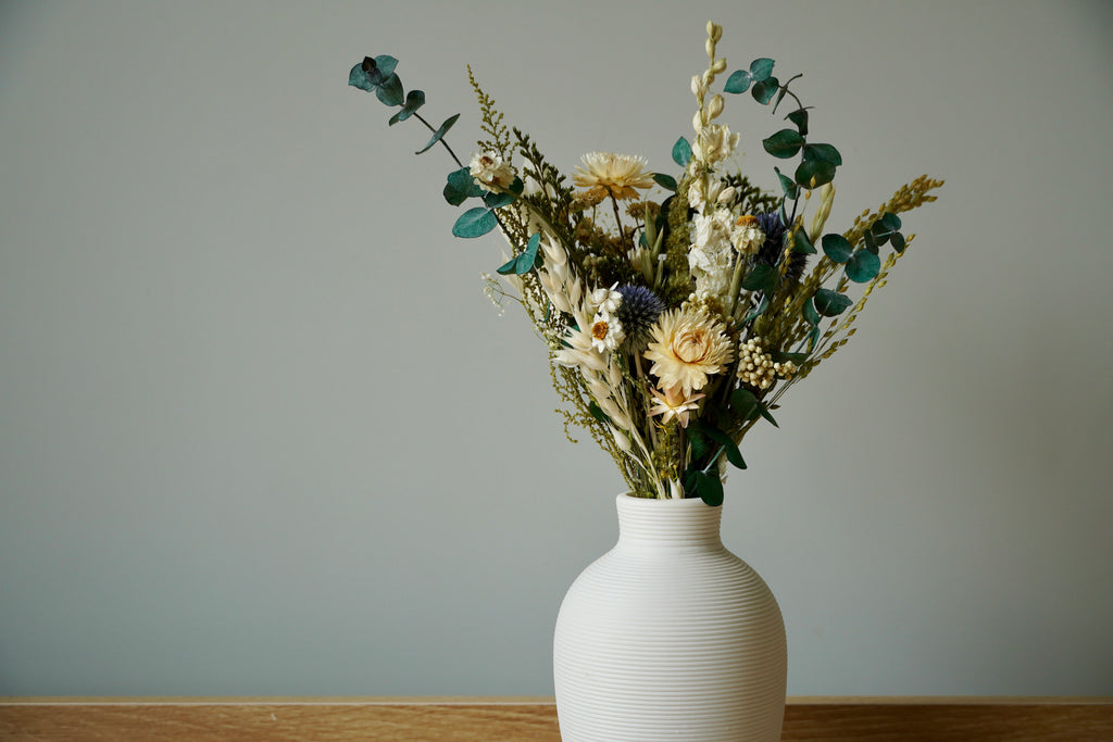 Clover & Cloud Dried Flower Bouquet